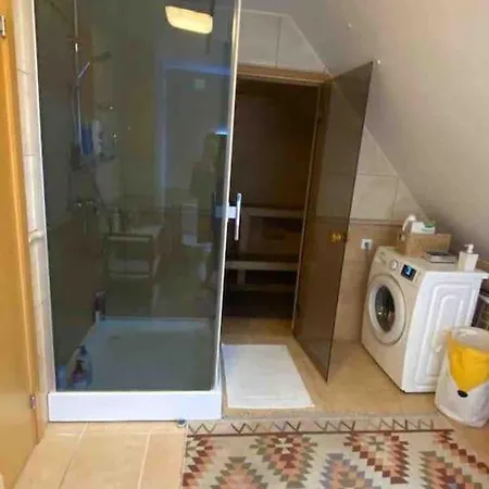 Exquisite Experience In Tallinn, 3 Bedroom Home! Διαμέρισμα *